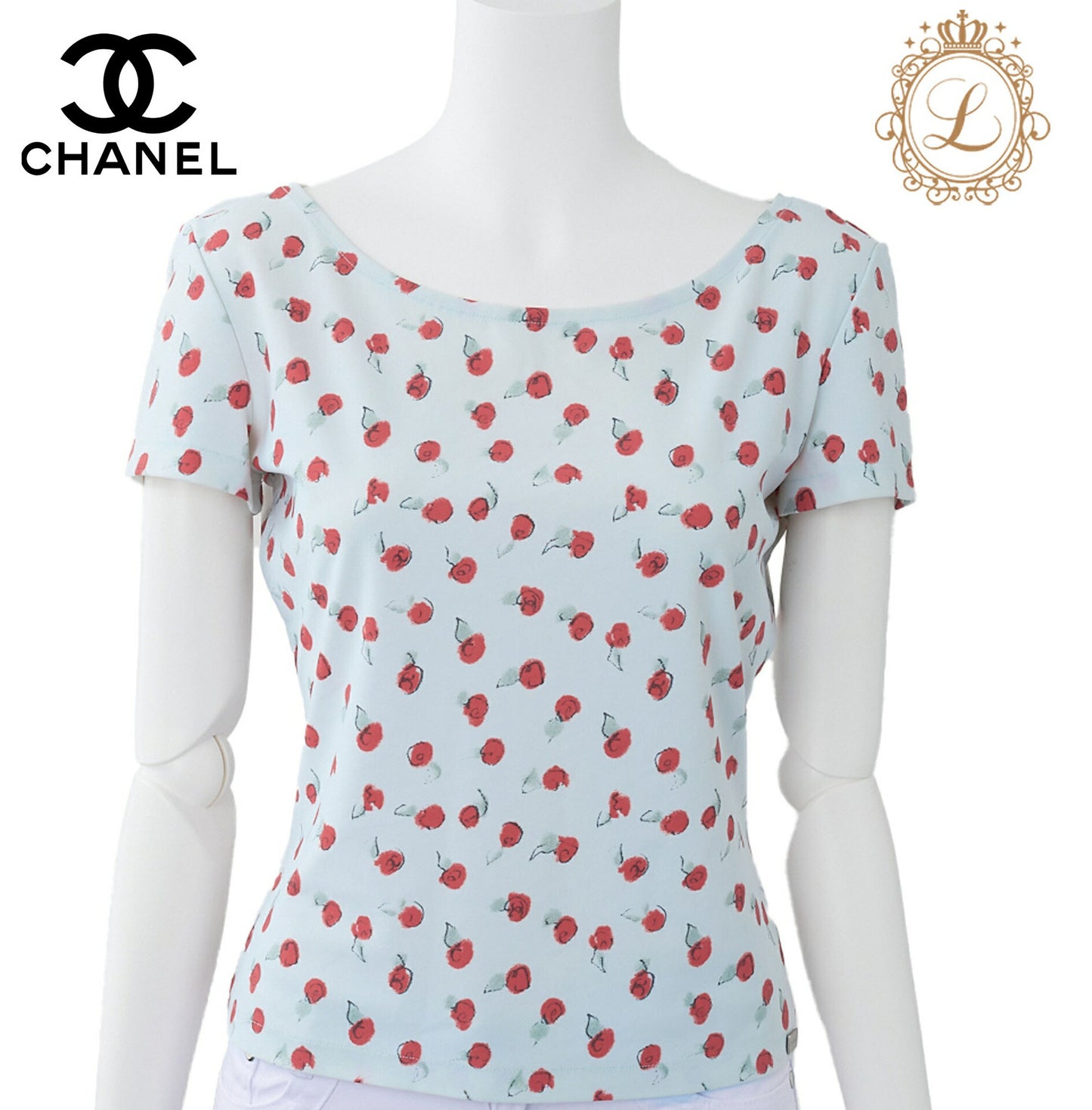 CHANEL T-Shirt, Short Sleeve, Cut-and-Sew, Cotton, Light Blue, Silver-Tone Hardware, Pre-Owned - Vintage La Charme