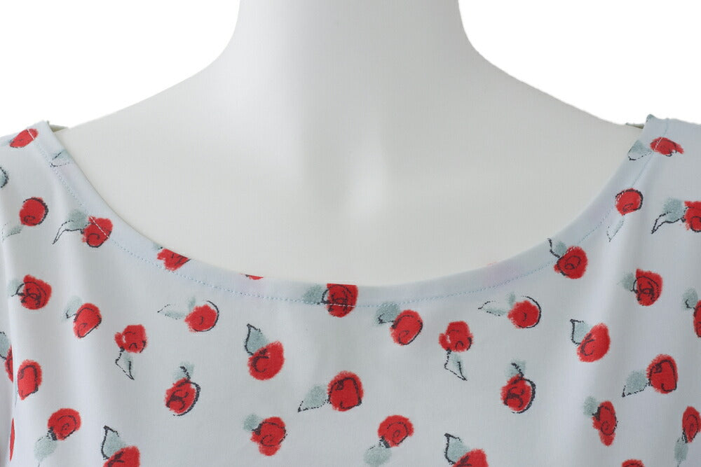 CHANEL T-Shirt, Short Sleeve, Cut-and-Sew, Cotton, Light Blue, Silver-Tone Hardware, Pre-Owned - Vintage La Charme