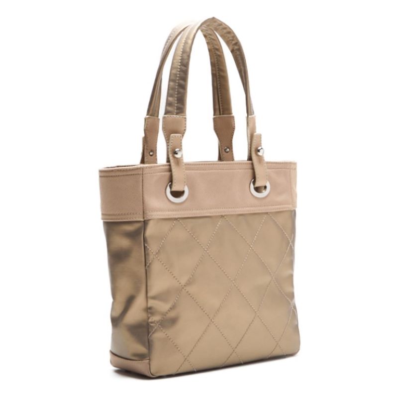 CHANEL Shoulder Tote Bag Matelasse Coated Canvas Gold Silver-Tone Hardware Pre-Owned - Vintage La Charme