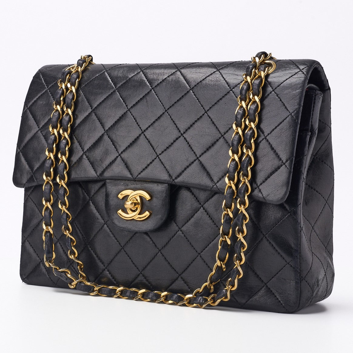 CHANEL Shoulder Bag, Matelasse Double Flap, Lambskin, Black, Gold-Tone Hardware, Pre-Owned - Vintage La Charme