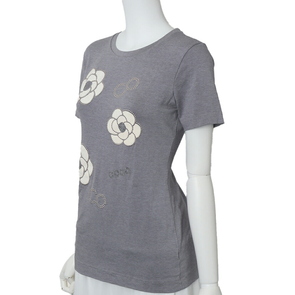 CHANEL T-Shirt Short Sleeve Cut-and-Sew Gray Gold-Tone Hardware Pre-Owned - Vintage La Charme