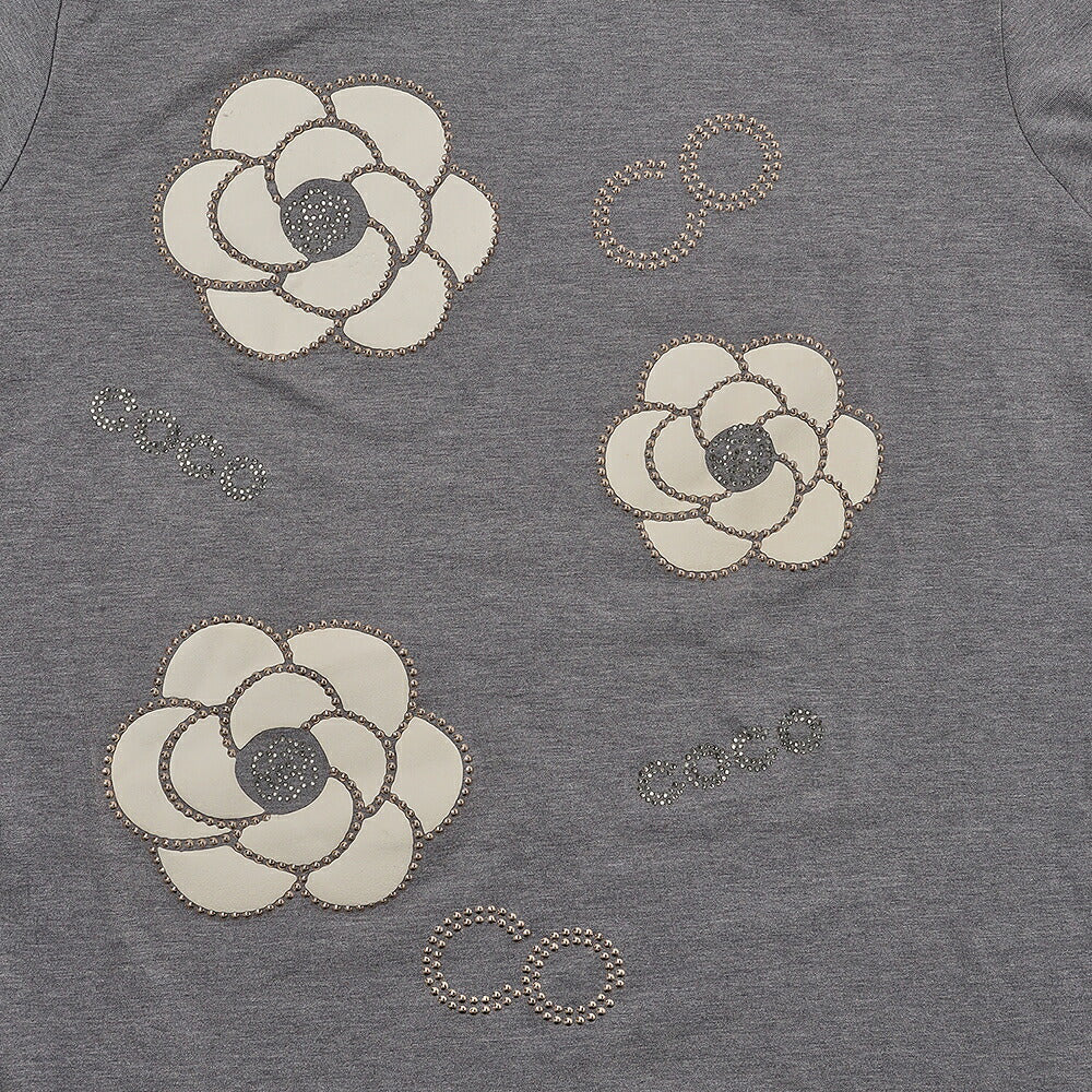 CHANEL T-Shirt Short Sleeve Cut-and-Sew Gray Gold-Tone Hardware Pre-Owned - Vintage La Charme