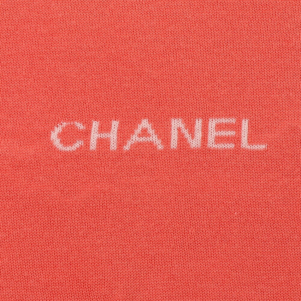 CHANEL T-Shirt, Logo Mark, Knit, Cotton, Salmon Pink, Gold-Tone Hardware, Pre-Owned - Vintage La Charme