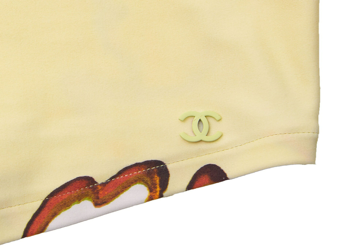 CHANEL T-Shirt, Coco Mark Total Pattern, Short Sleeve, Cotton, Yellow, Gold-Tone Hardware, Pre-Owned - Vintage La Charme