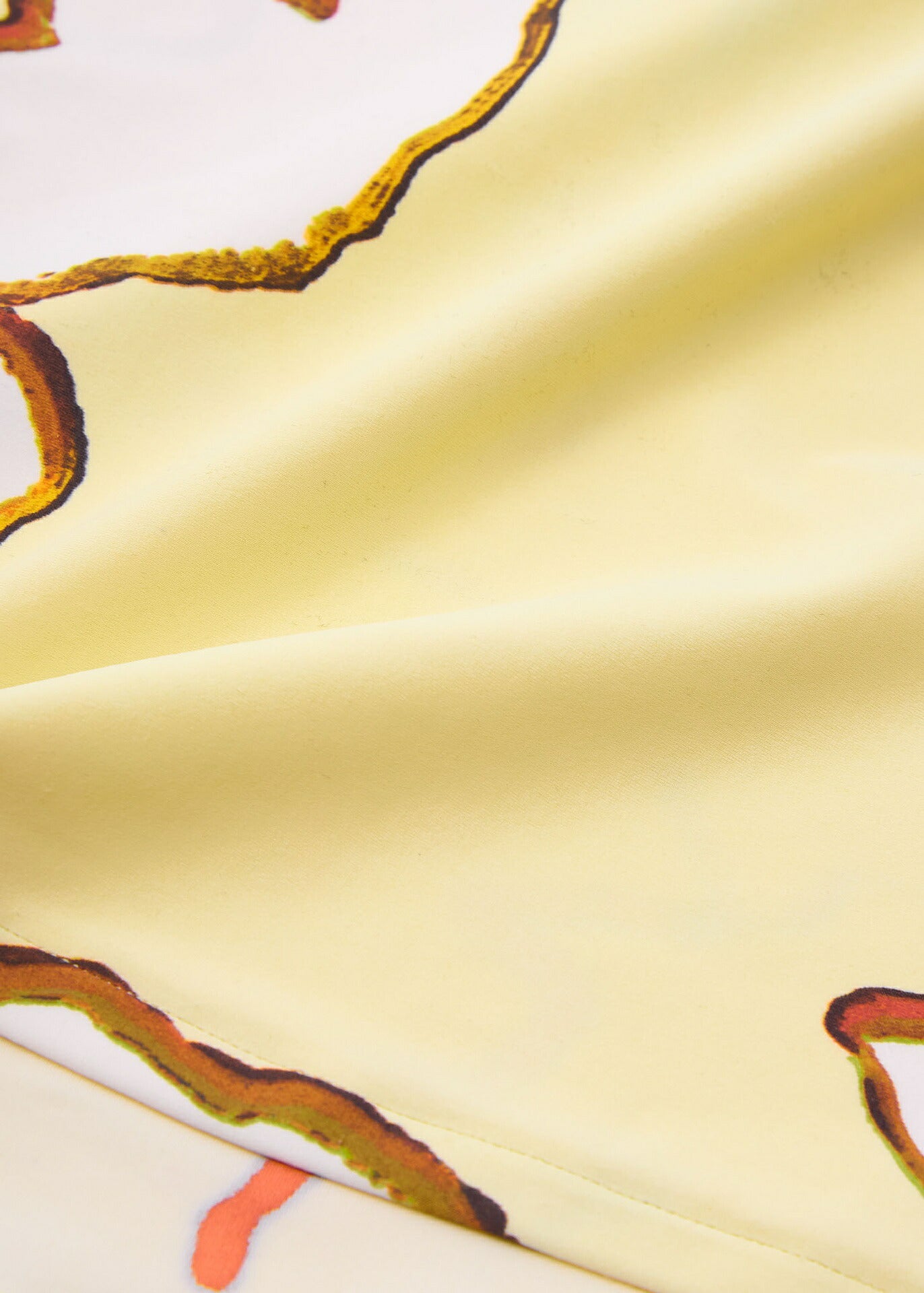 CHANEL T-Shirt, Coco Mark Total Pattern, Short Sleeve, Cotton, Yellow, Gold-Tone Hardware, Pre-Owned - Vintage La Charme