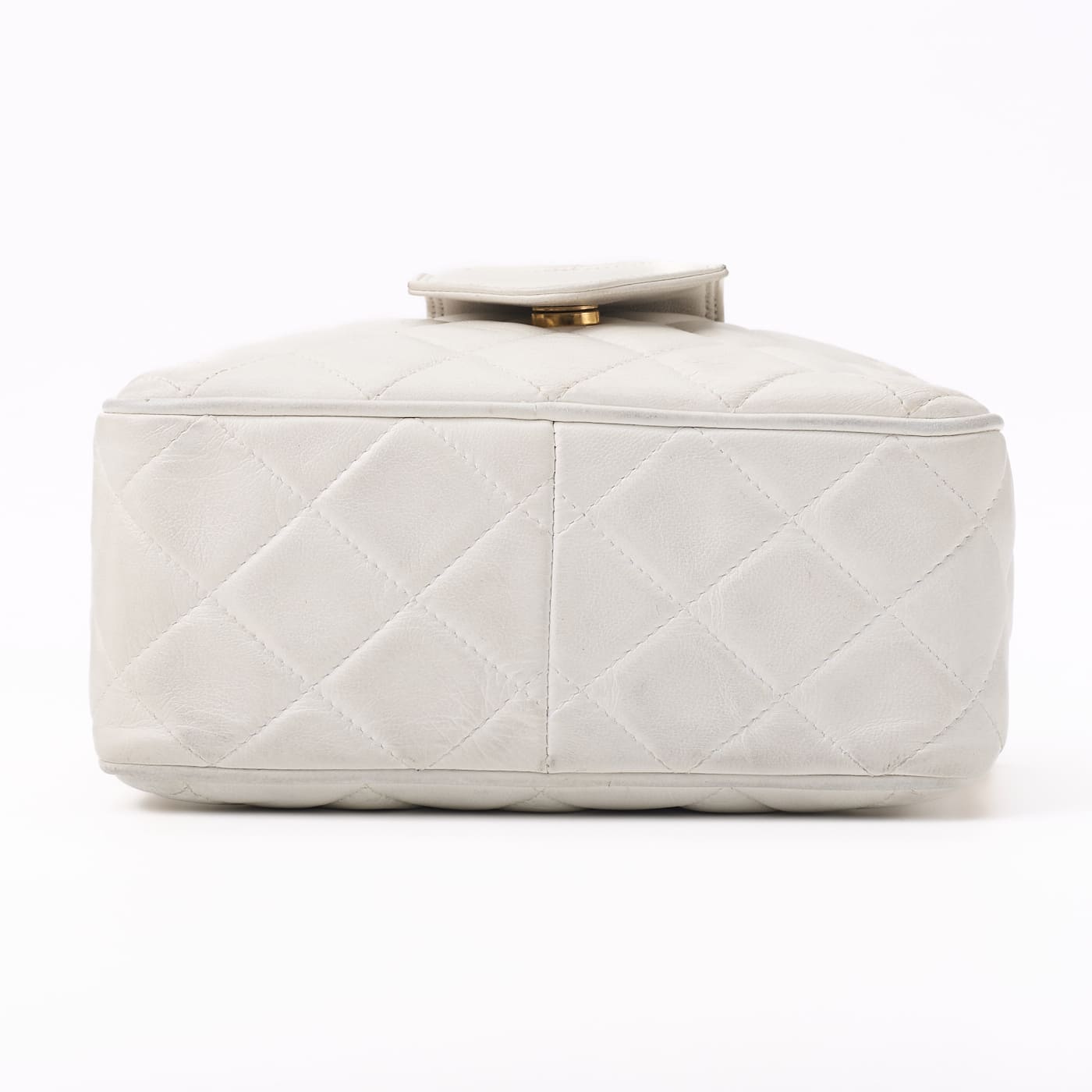 CHANEL Shoulder Bag Mini Matelasse Coco Mark With Fringe Bijou Chain Lambskin White Gold-Tone Hardware Pre-Owned - Vintage La Charme