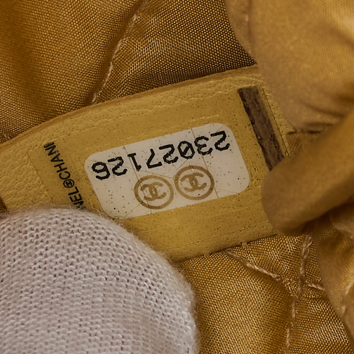 CHANEL Clutch Bag, Coco Havana, Mini, Lambskin, Yellow, Silver-Tone Hardware, Pre-Owned - Vintage La Charme