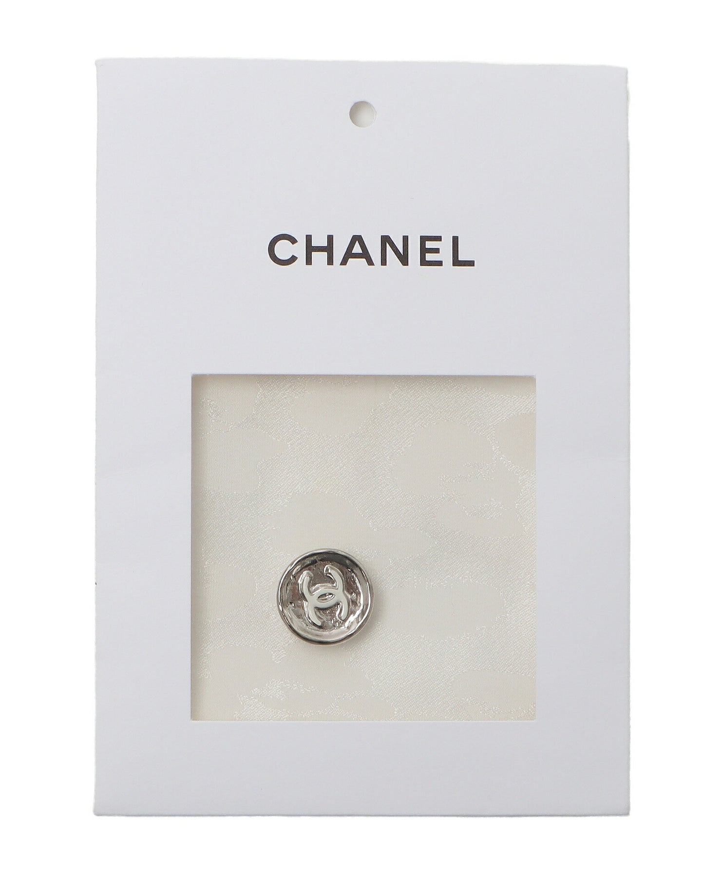 CHANEL Blouse, Long Sleeve, Leopard Ribbon, Silk, Ivory, Gold-Tone Hardware, Pre-Owned - Vintage La Charme