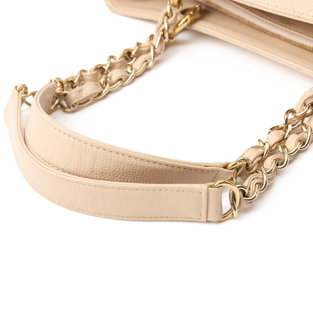 CHANEL Tote Bag Matelasse GST Double Chain Caviar Skin Beige Gold-Tone Hardware Pre-Owned - Vintage La Charme