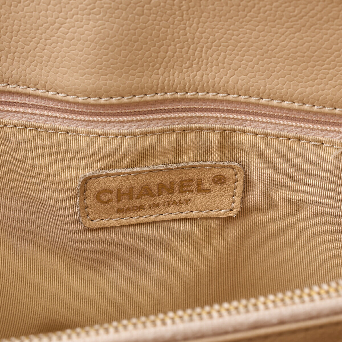 CHANEL Tote Bag Matelasse GST Double Chain Caviar Skin Beige Gold-Tone Hardware Pre-Owned - Vintage La Charme