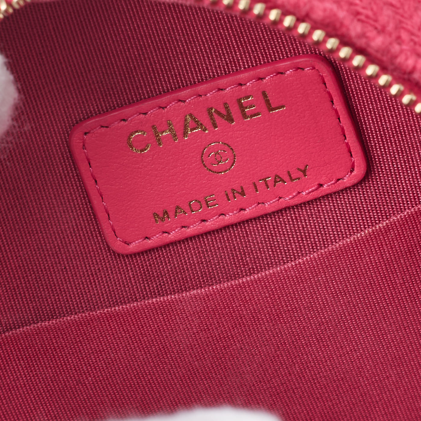 CHANEL 19 Matelasse Chain Shoulder Tote Bag Tweed Pink Gold-Tone Hardware Pre-Owned - Vintage La Charme