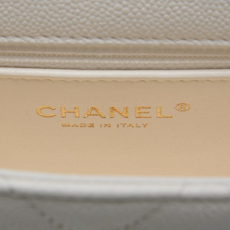 CHANEL Mini Shoulder Bag, Matelasse, Turn Lock, Caviar Skin, White, Gold-Tone Hardware, Pre-Owned - Vintage La Charme