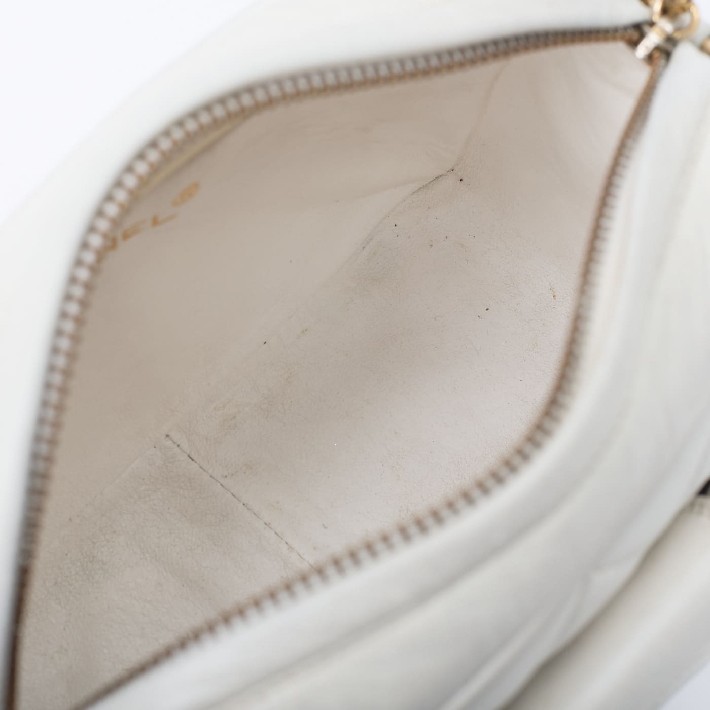 CHANEL Shoulder Bag Mini Matelasse Coco Mark With Fringe Bijou Chain Lambskin White Gold-Tone Hardware Pre-Owned - Vintage La Charme
