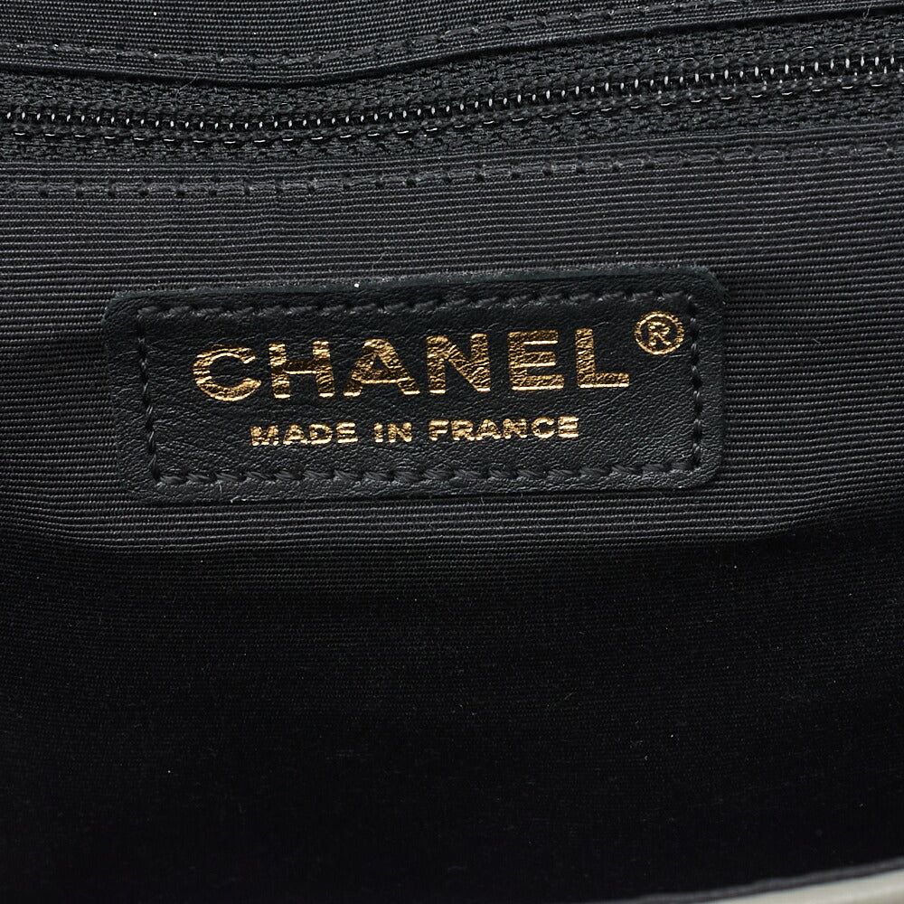 CHANEL Shoulder Bag, Matelasse Design, Chain Shoulder, Lambskin, Black, Gold-Tone Hardware, Pre-Owned - Vintage La Charme