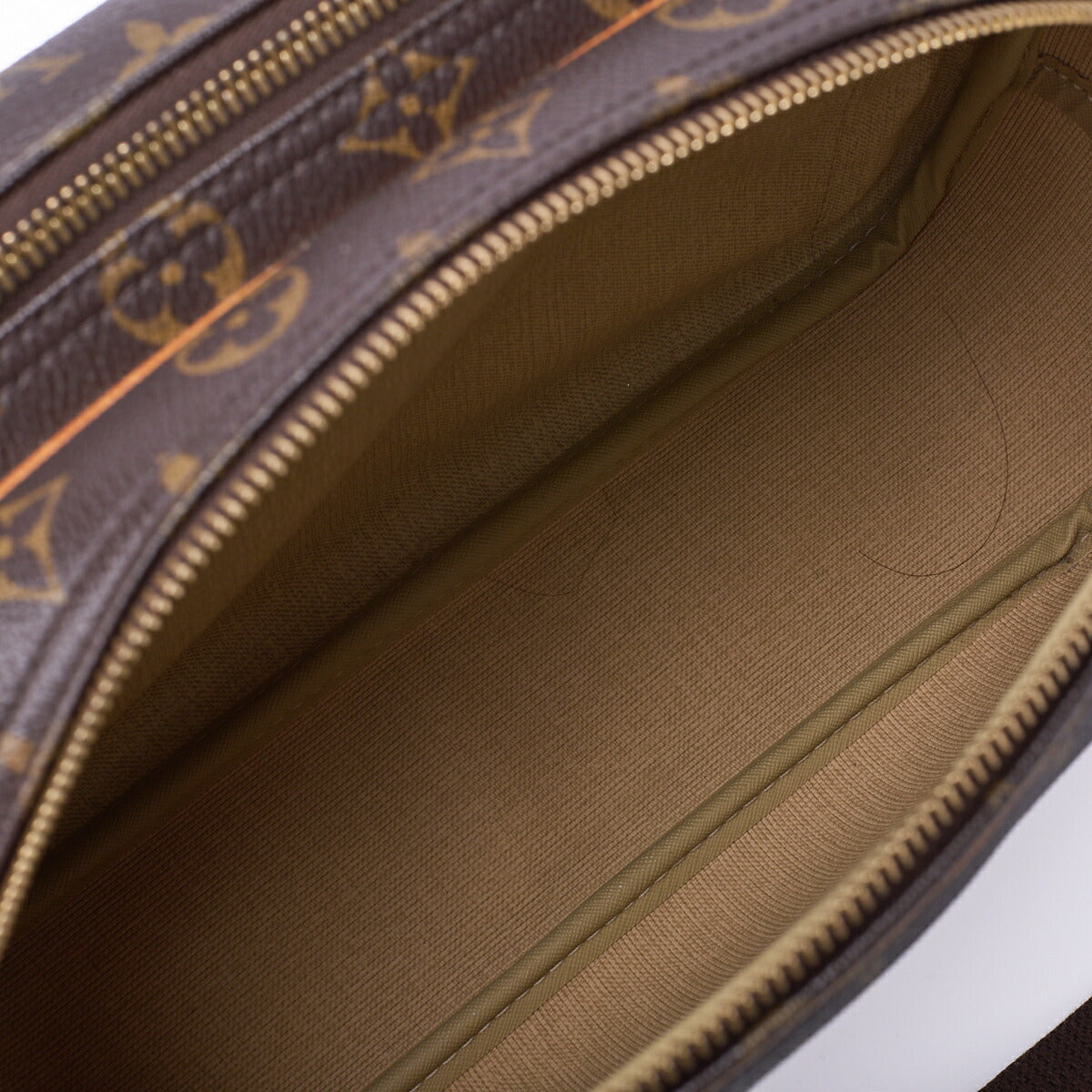 Louis Vuitton Shoulder Bag, Monogram Reporter PM, Brown, Gold-Tone Hardware, Pre-Owned - Vintage La Charme