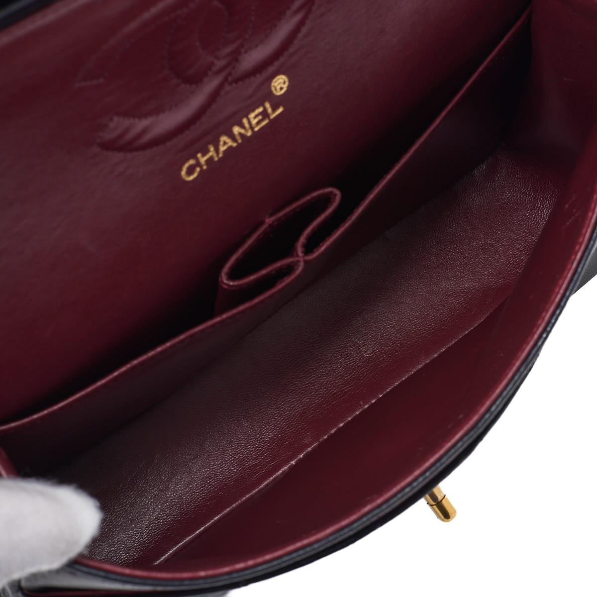 CHANEL Shoulder Bag Mini Matelasse Turn Lock Lambskin Black Gold-Tone Hardware Pre-Owned - Vintage La Charme