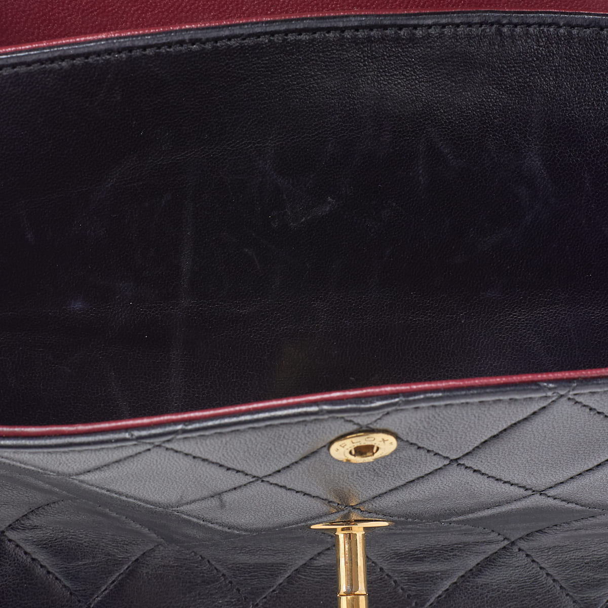 CHANEL Shoulder Bag Mini Matelasse Turn Lock Lambskin Black Gold-Tone Hardware Pre-Owned - Vintage La Charme
