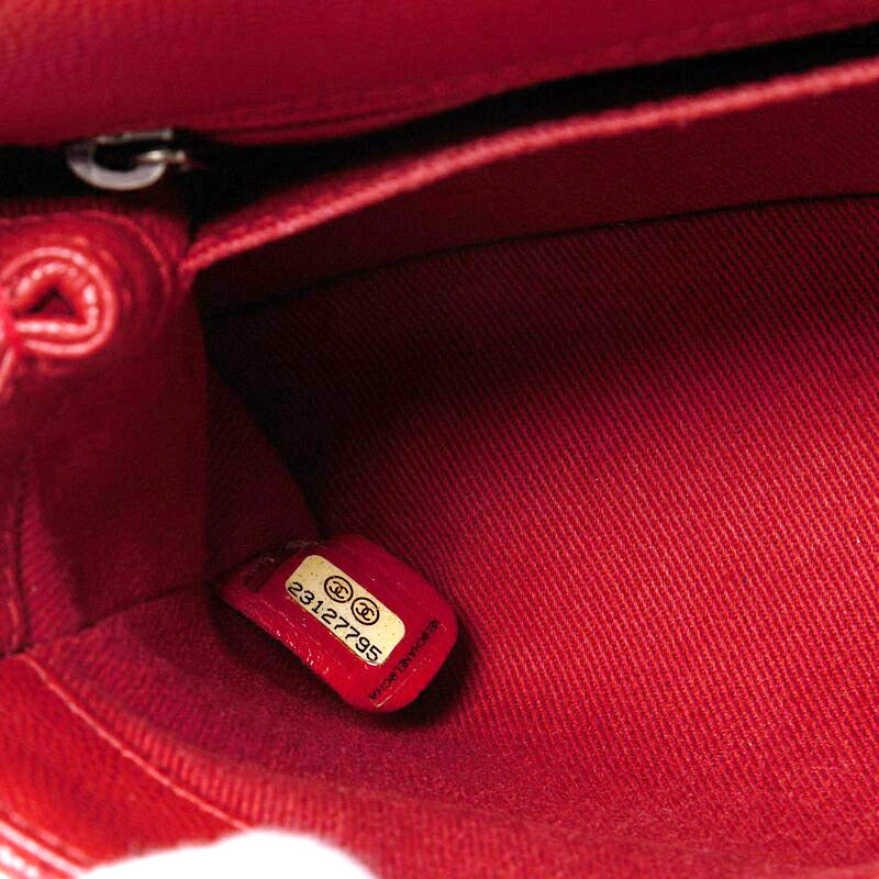 CHANEL Handbag Matelasse Coco Handle 2WAY Caviar Skin Red Silver-Tone Hardware Pre-Owned - Vintage La Charme