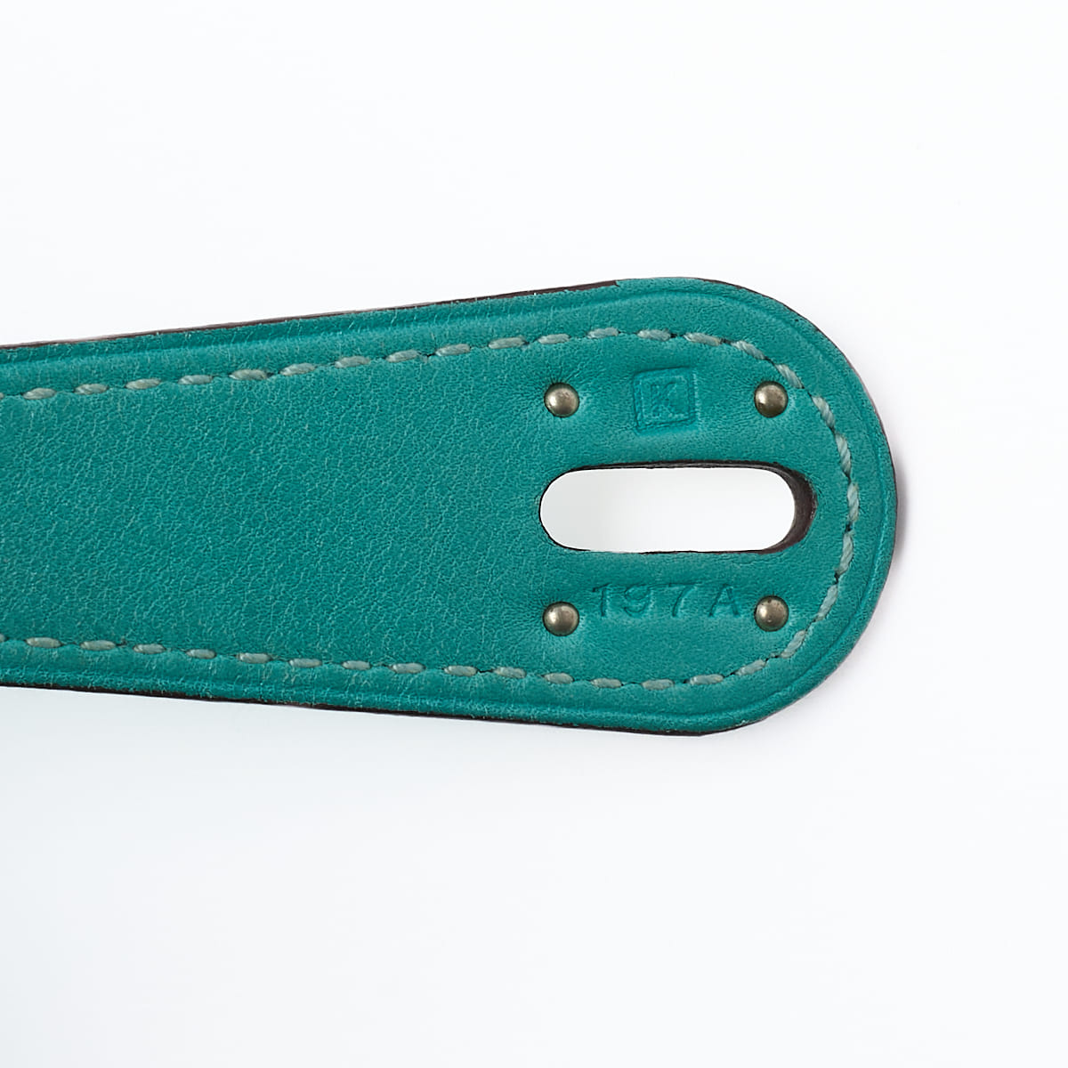 HERMES Lindy 30 2WAY Shoulder Bag Swift Leather Ragon Lagon Silver-Tone Hardware Pre-Owned - Vintage La Charme