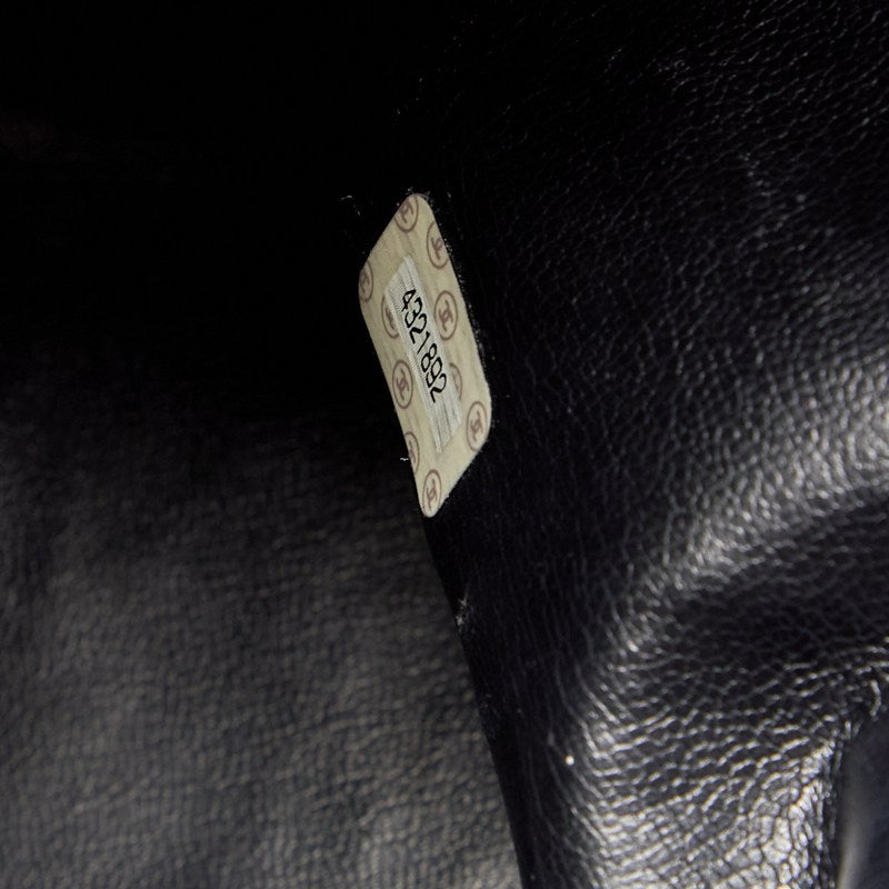 CHANEL Chain Backpack Bag, Outside Flap with Ball Charm, Drawstring, Caviar Skin, Black, Gold-Tone Hardware, Pre-Owned - Vintage La Charme