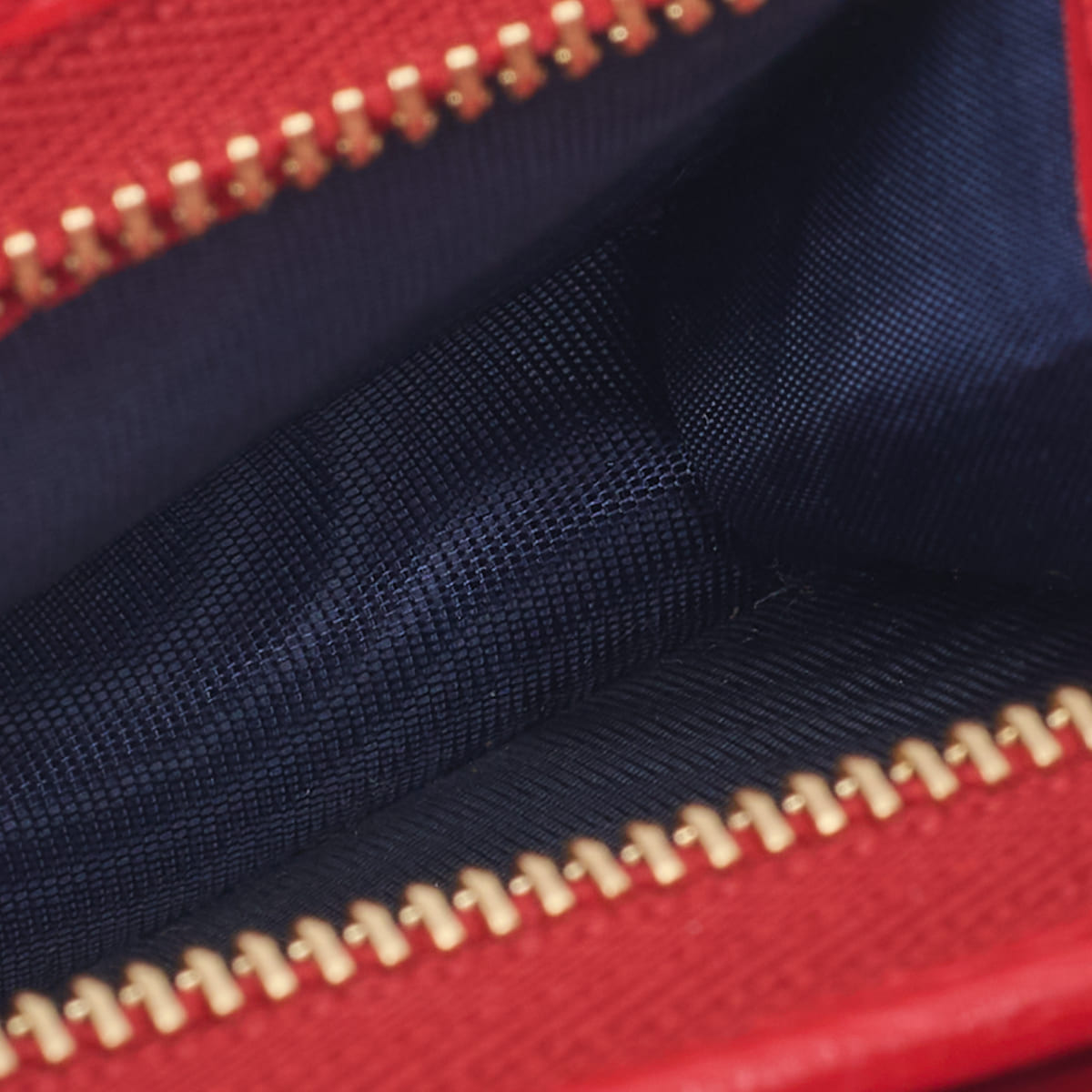 Gucci Adidas Horsebit Shoulder Wallet, Leather, Red, Gold-Tone Hardware, Pre-Owned - Vintage La Charme