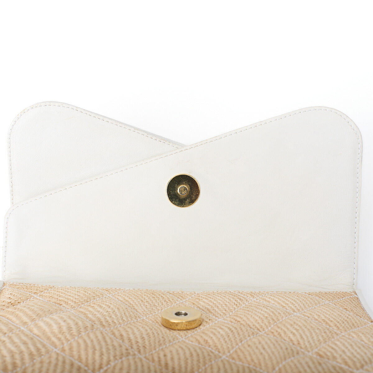 CHANEL Shoulder Bag, Matelasse, Fringe, Double Flap, Straw, Beige, Gold-Tone Hardware, Pre-Owned - Vintage La Charme