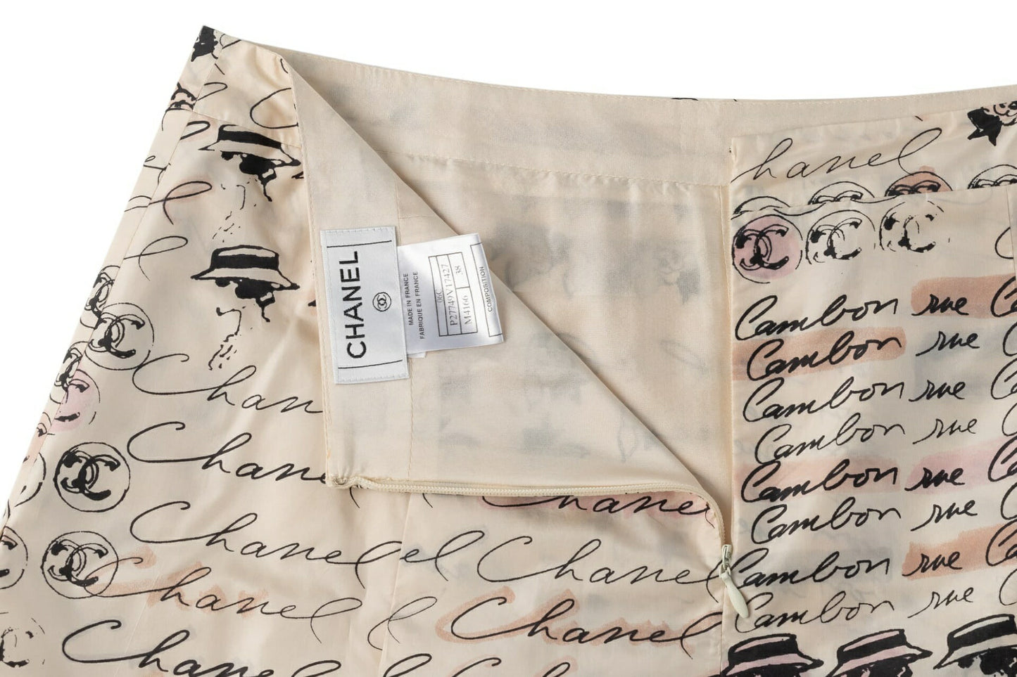 CHANEL Pleated Skirt, Coco Mark Logo, Silk, Ivory, Gold-Tone Hardware, Pre-Owned - Vintage La Charme