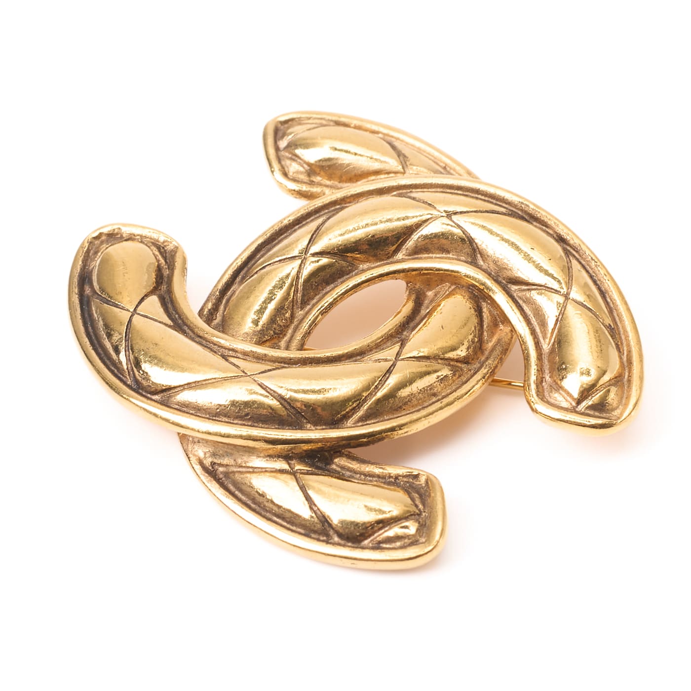 CHANEL Brooch, Coco Mark, Matelasse, Gold Plated, Gold, Gold-Tone Hardware, Pre-Owned - Vintage La Charme