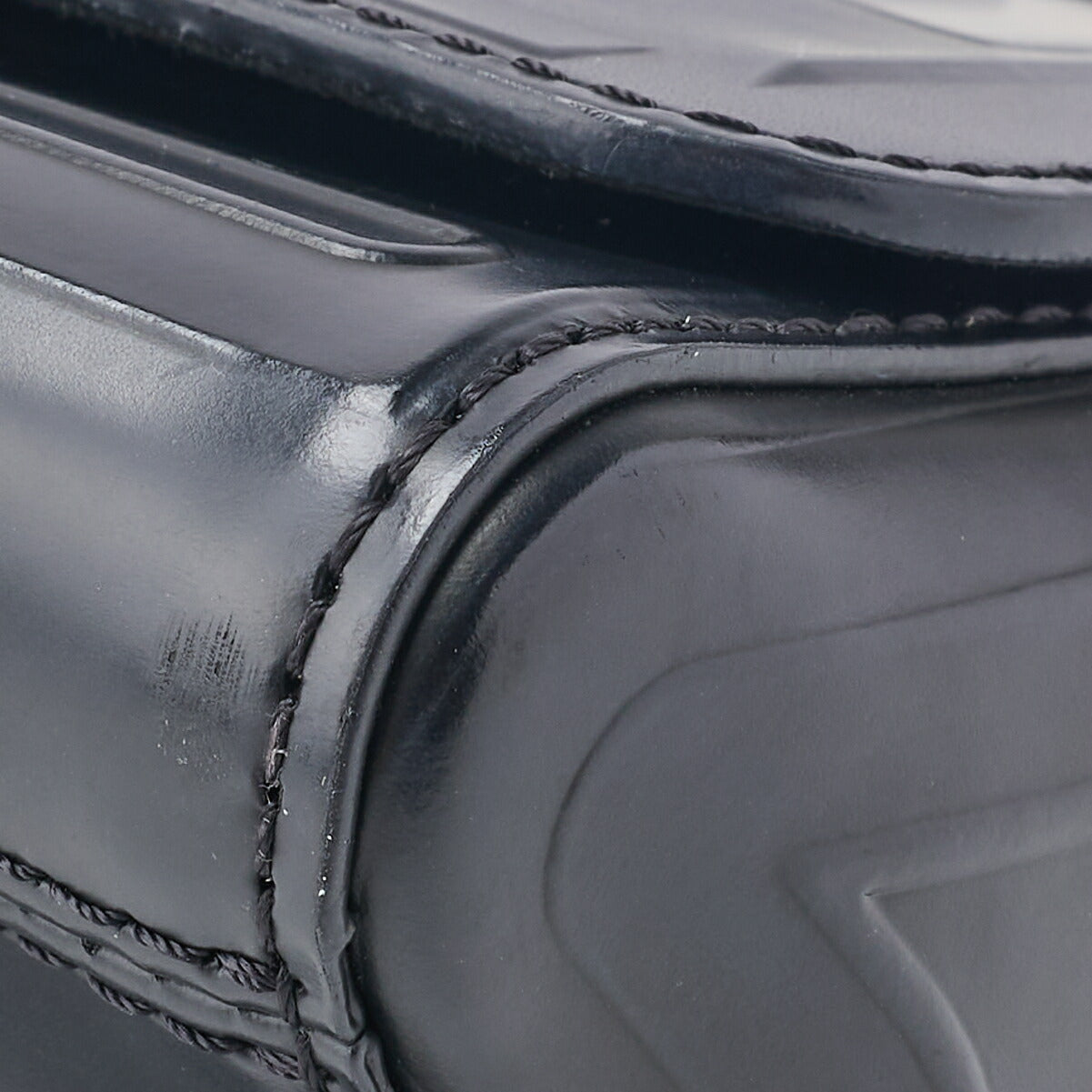 Louis Vuitton Shoulder Bag, Epi Twist PM, Chain Shoulder, Leather, Multicolor, Silver-Tone Hardware, Pre-Owned - Vintage La Charme