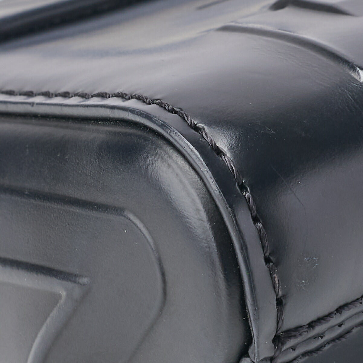 Louis Vuitton Shoulder Bag, Epi Twist PM, Chain Shoulder, Leather, Multicolor, Silver-Tone Hardware, Pre-Owned - Vintage La Charme