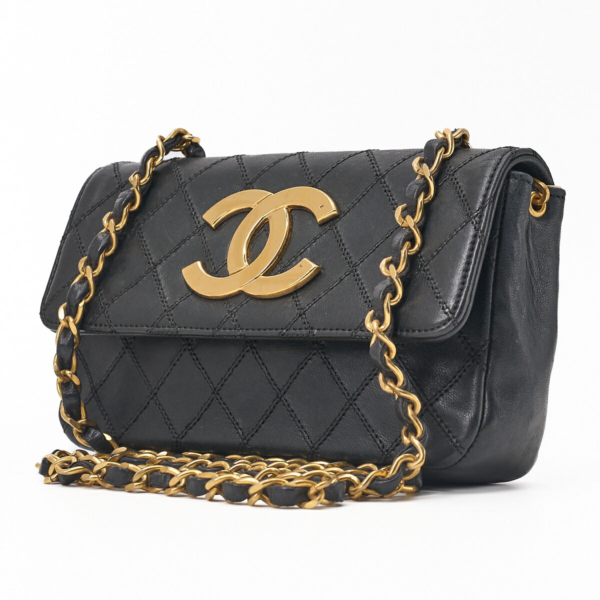 CHANEL Shoulder Bag, Decacoco Push Lock, Matelasse, Lambskin, Black, Gold-Tone Hardware, Pre-Owned - Vintage La Charme