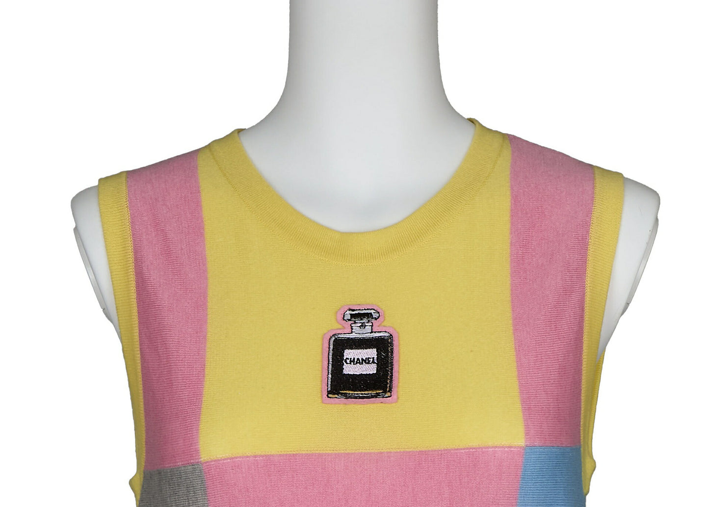 CHANEL One Piece Top Skirt, Logo Patch, Cotton Cashmere Blend, Multicolor, Gold-Tone Hardware, Pre-Owned - Vintage La Charme
