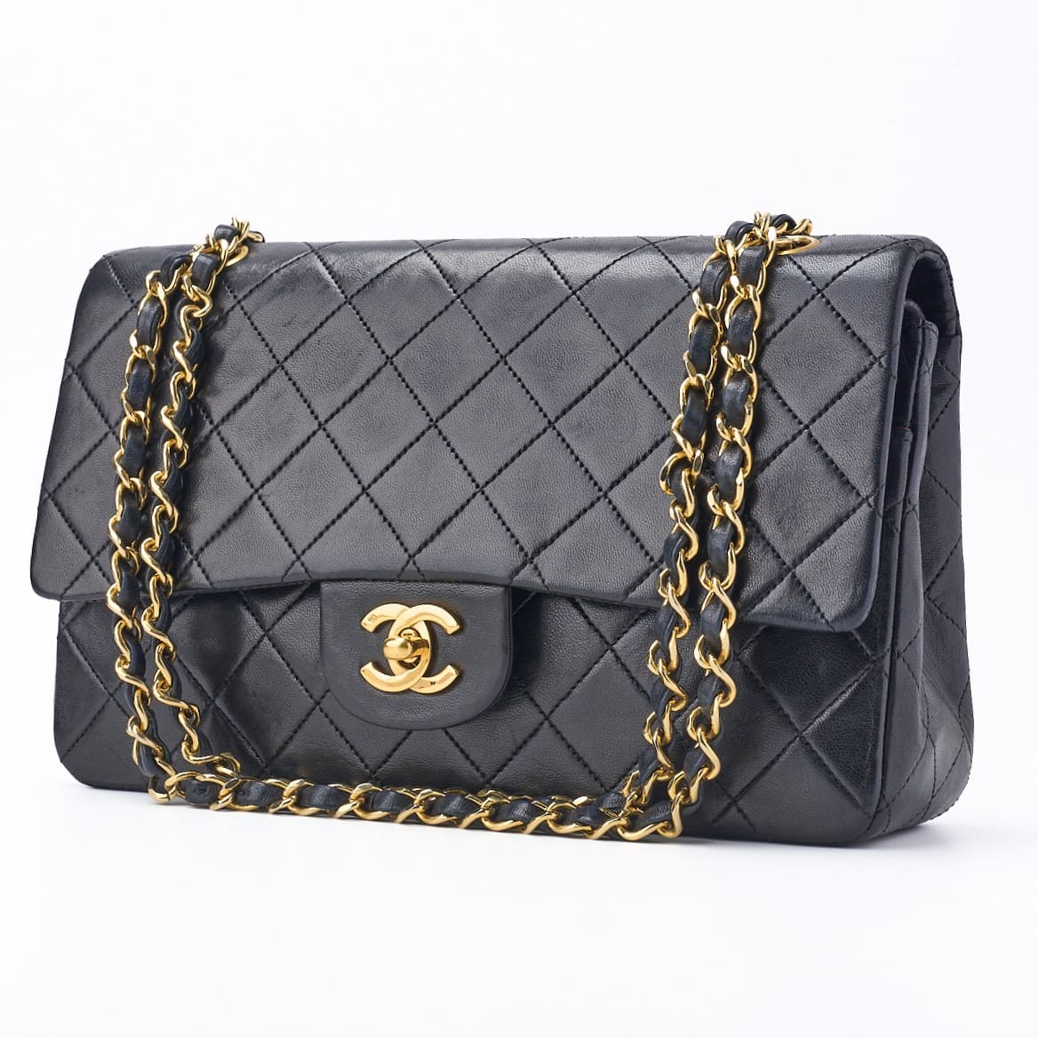 CHANEL Shoulder Bag Mini Matelasse Turn Lock Lambskin Black Gold-Tone Hardware Pre-Owned - Vintage La Charme