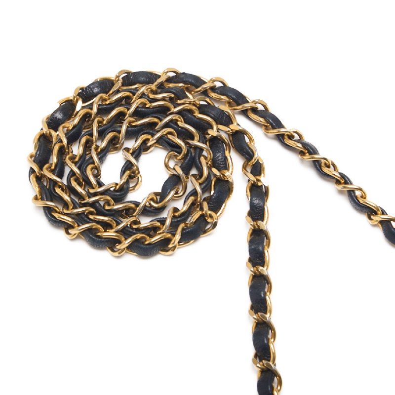 CHANEL Shoulder Bag Matelasse Full Flap Turn Lock Chain Shoulder Lambskin Black Gold-Tone Hardware Pre-Owned - Vintage La Charme