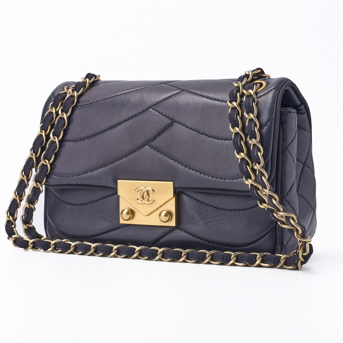 CHANEL Shoulder Bag, Push Lock, Wave Stitch, Lambskin Canvas, Navy, Gold-Tone Hardware, Pre-Owned - Vintage La Charme