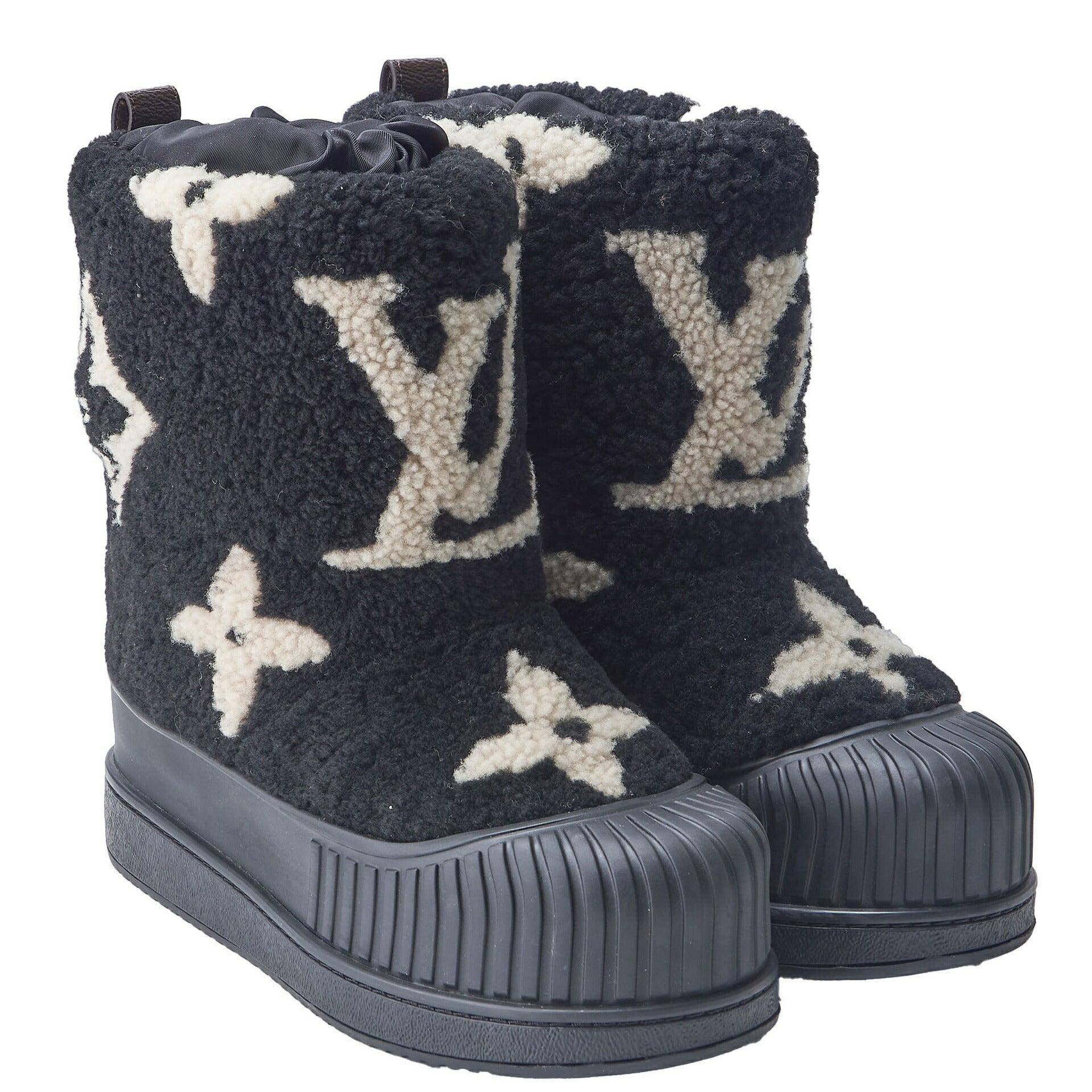 Louis Vuitton Boots, Polarline Monogram, Shearling, Black, Silver-Tone Hardware, Pre-Owned - Vintage La Charme