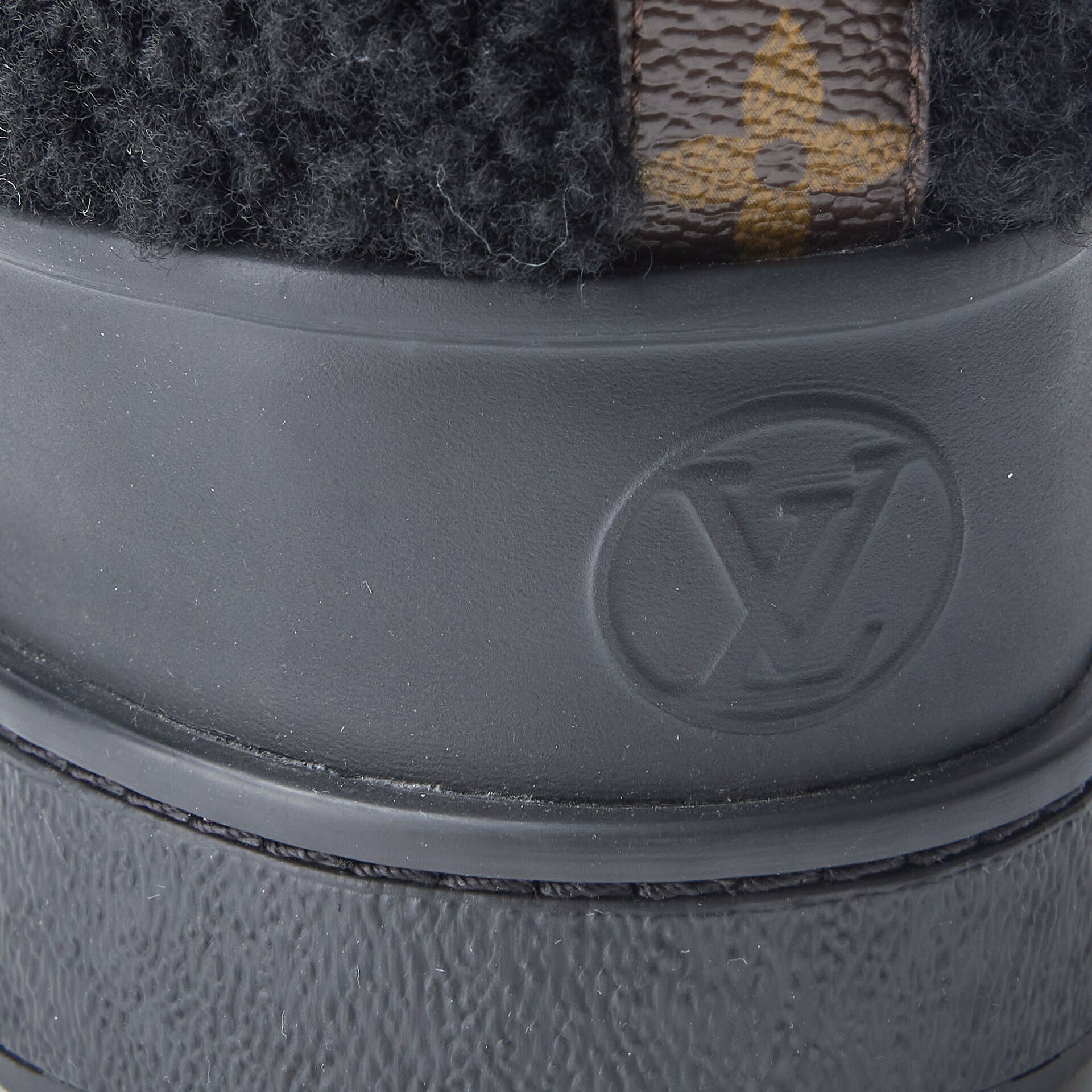 Louis Vuitton Boots, Polarline Monogram, Shearling, Black, Silver-Tone Hardware, Pre-Owned - Vintage La Charme