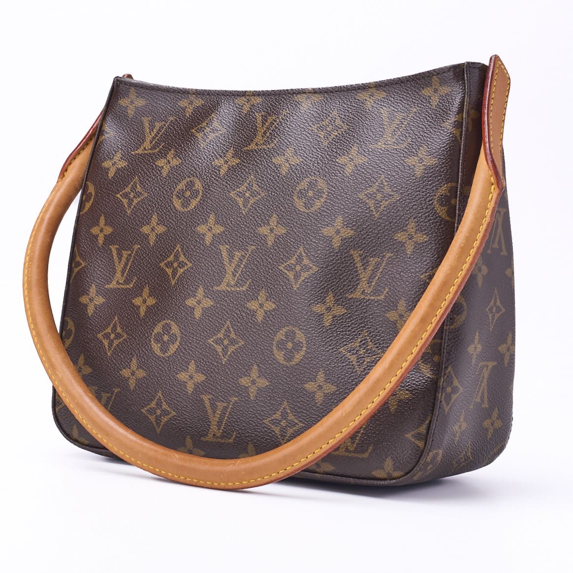 Louis Vuitton Shoulder Bag, Looping MM, Monogram, PVC, Brown, Gold-Tone Hardware, Pre-Owned - Vintage La Charme