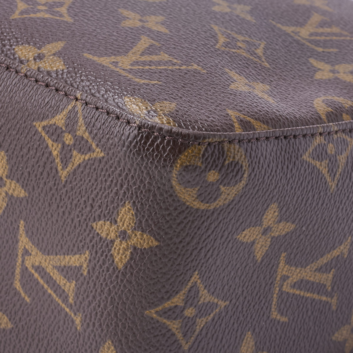 Louis Vuitton Shoulder Bag, Looping MM, Monogram, PVC, Brown, Gold-Tone Hardware, Pre-Owned - Vintage La Charme