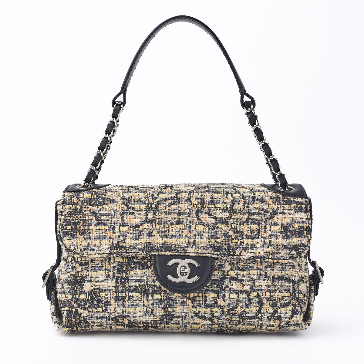 CHANEL Shoulder Bag, Camellia Turn Lock, Chain Shoulder, Tweed, Black, Silver-Tone Hardware, Pre-Owned - Vintage La Charme