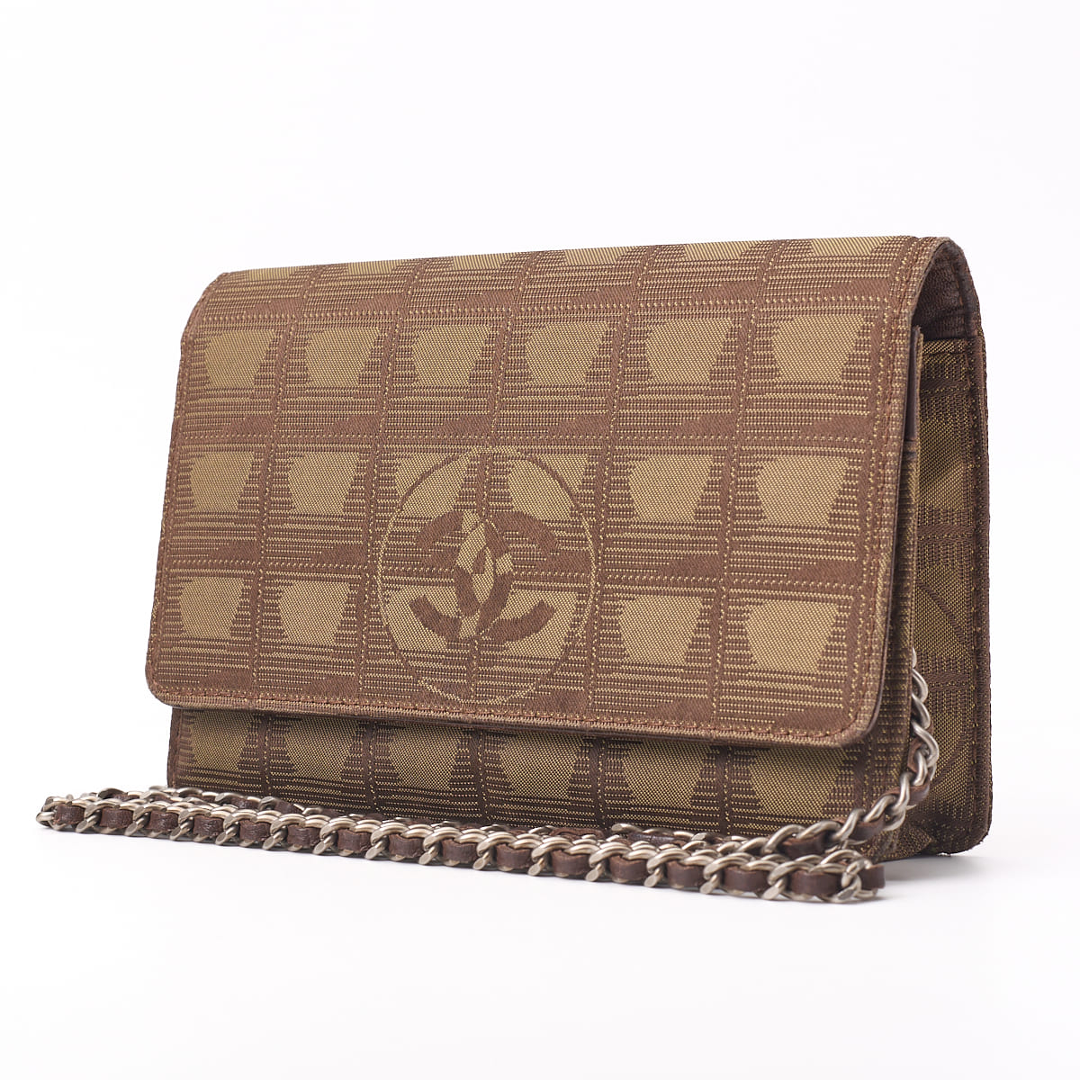 CHANEL Shoulder Bag Mini Travel Chain Wallet Lambskin Canvas Brown Silver-Tone Hardware Pre-Owned - Vintage La Charme