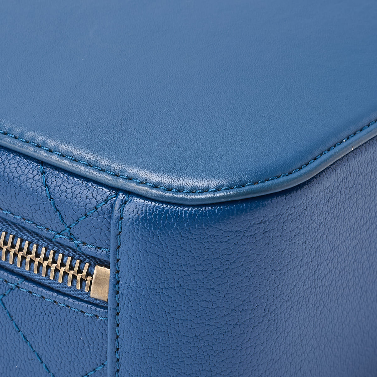 CHANEL Big Coco Top Handle 2WAY Chain Shoulder Bag Lambskin Caviar Skin Blue Gold-Tone Hardware Pre-Owned - Vintage La Charme