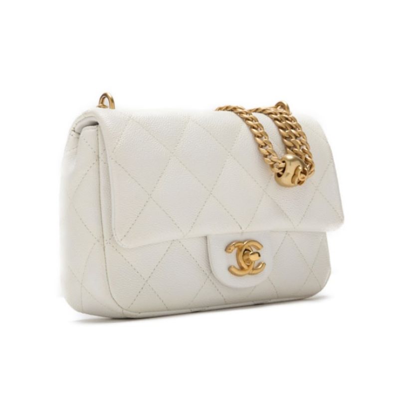 CHANEL Mini Shoulder Bag, Matelasse, Turn Lock, Caviar Skin, White, Gold-Tone Hardware, Pre-Owned - Vintage La Charme