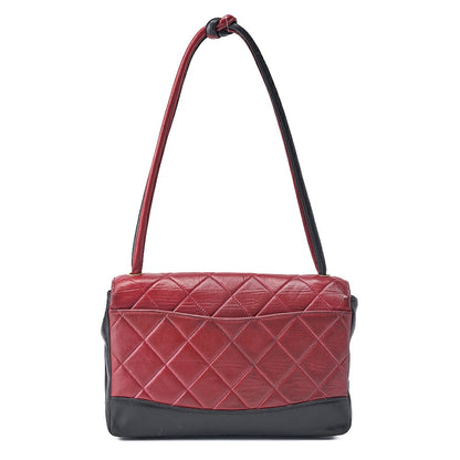 CHANEL Shoulder Bag Matelasse Turn Lock Lambskin Red Gold-Tone Hardware Pre-Owned - Vintage La Charme
