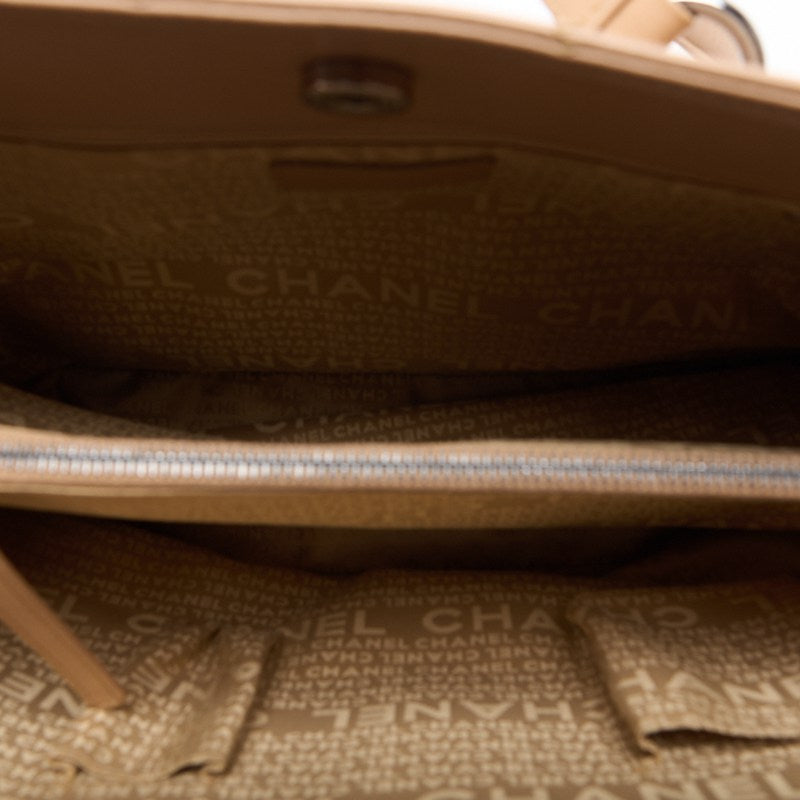 CHANEL Tote Bag Choco Bar Top Logo Caviar Skin Beige Silver-Tone Hardware Pre-Owned - Vintage La Charme