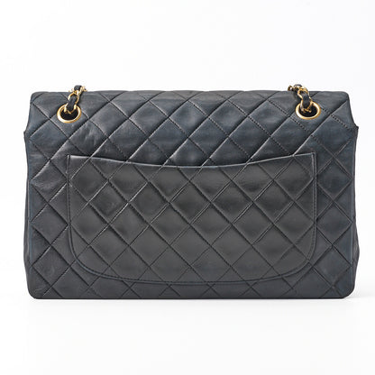 CHANEL Shoulder Bag, Matelasse, Lambskin, Black, Gold-Tone Hardware, Pre-Owned - Vintage La Charme