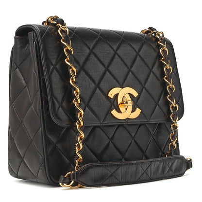 CHANEL Shoulder Bag, Matelasse, Chain Shoulder, Lambskin, Black, Gold-Tone Hardware, Pre-Owned - Vintage La Charme