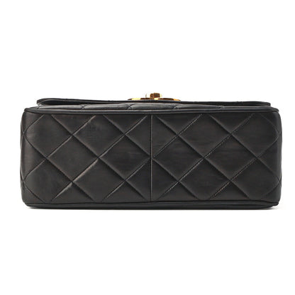 CHANEL Shoulder Bag, Matelasse, Chain Shoulder, Lambskin, Black, Gold-Tone Hardware, Pre-Owned - Vintage La Charme