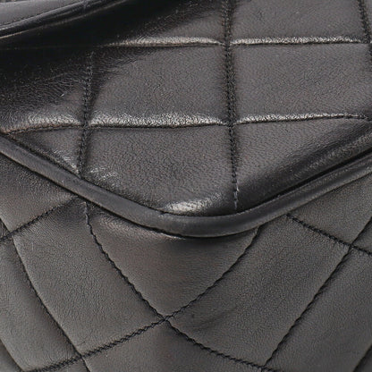 CHANEL Shoulder Bag, Matelasse, Chain Shoulder, Lambskin, Black, Gold-Tone Hardware, Pre-Owned - Vintage La Charme