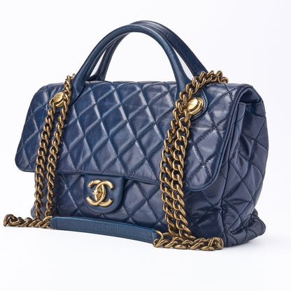 CHANEL Shoulder Handbag Matelasse 2WAY Vintage Calf Blue Gold-Tone Hardware Pre-Owned - Vintage La Charme